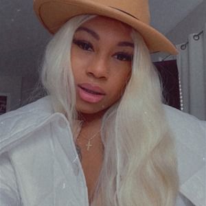 Meet your Posher, Devinir